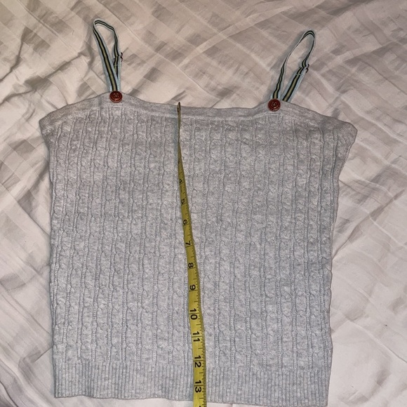Super stretchy old navy grey tank top knit - Picture 2 of 4